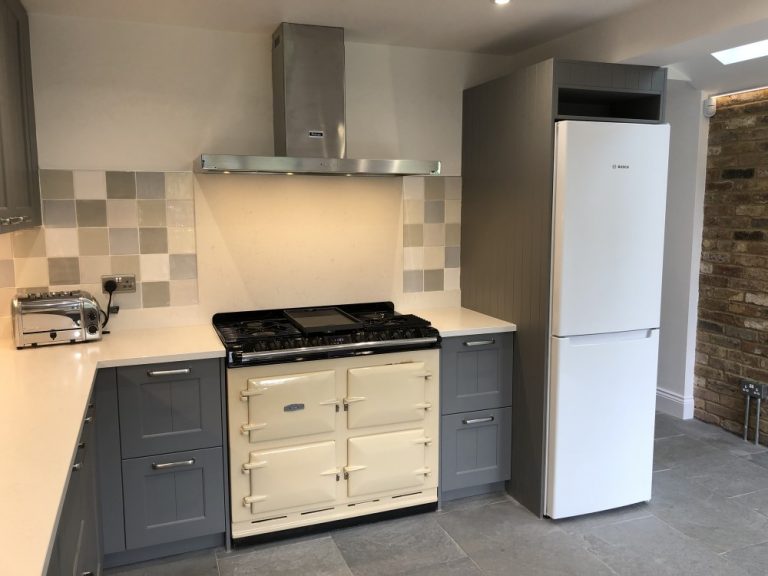Schuller Satin Lacquer Agate Grey