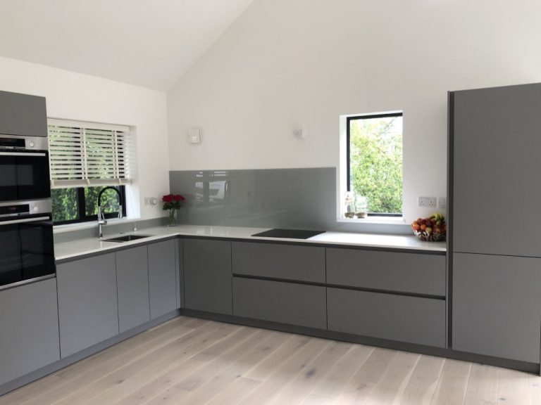 Schuller Matt Lacquer Agate Grey