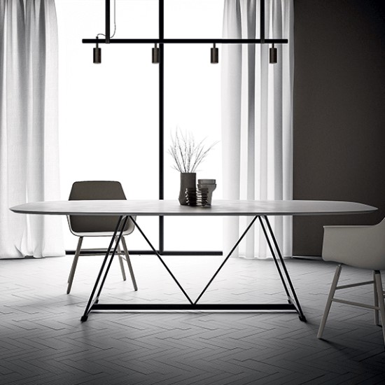 Radar Ovale Table