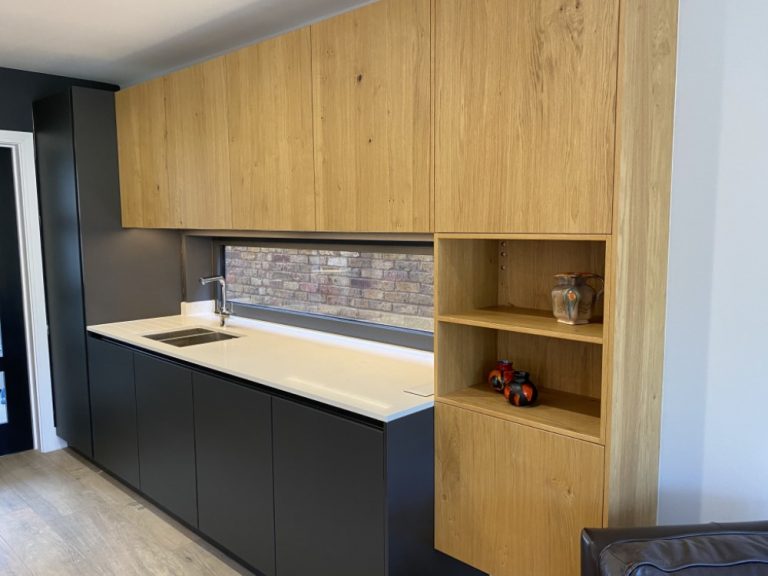 Schuller Lava Black & Knotty Oak