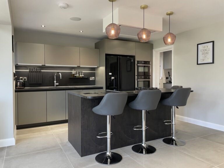 Schuller Flamed Oak & Steel Effect
